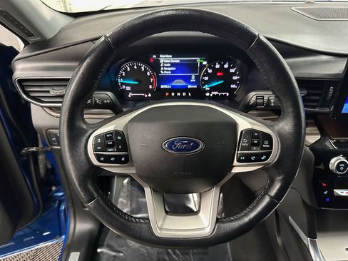 Used 2023 Ford Explorer Limited AWD/4WD image 14