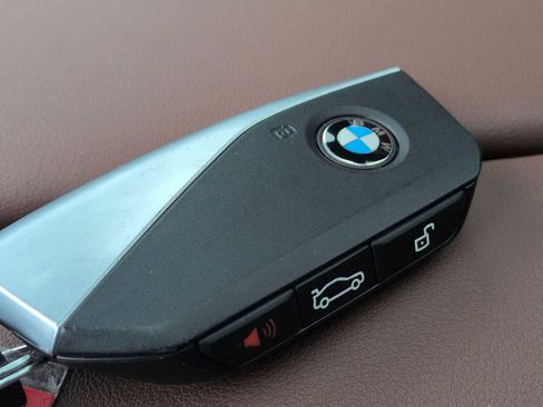 Certified 2025 BMW X5 xDrive40i w/ Executive Package image 35