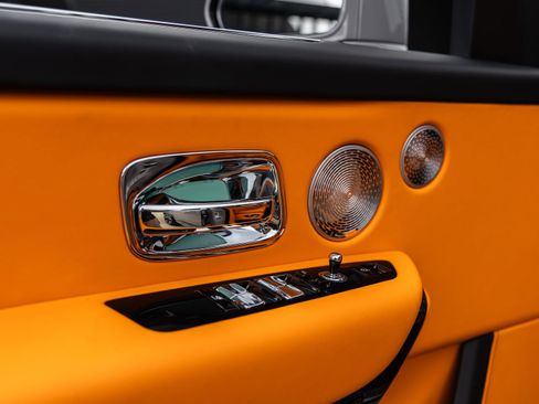 New 2026 Rolls-Royce Cullinan Black Badge image 25