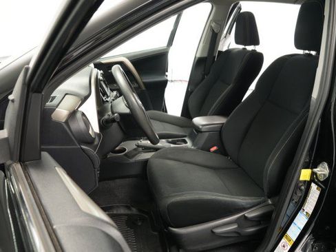 Used 2015 Toyota RAV4 XLE AWD/4WD image 29