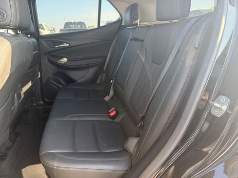Used 2024 Buick Encore GX Avenir FWD image 7
