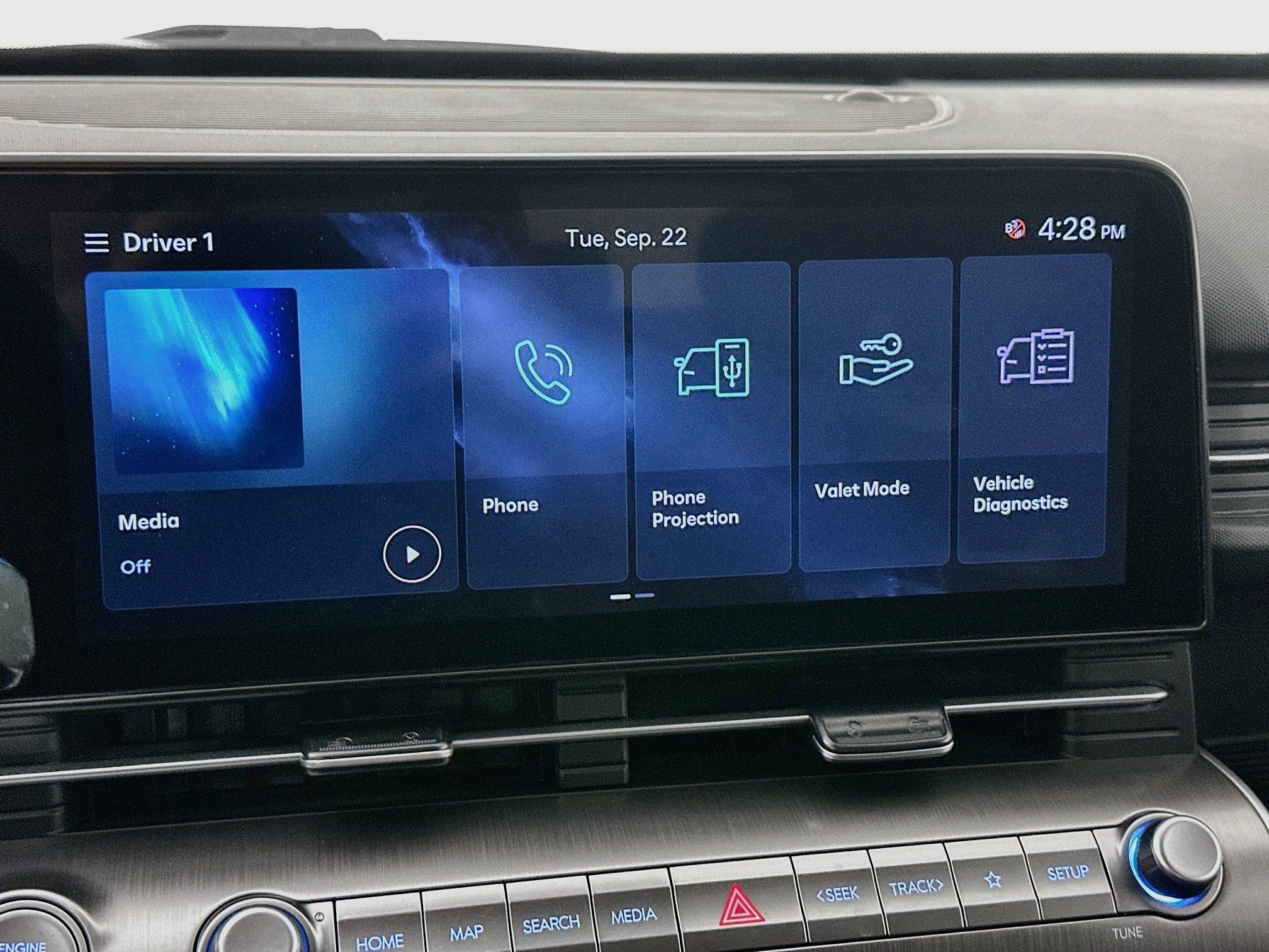 Used 2025 Hyundai Kona SEL FWD image 21
