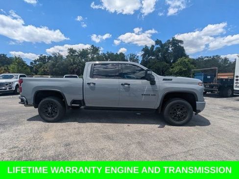 Used 2024 Chevrolet Silverado 2500 LTZ w/ LTZ Plus Package AWD/4WD image 4