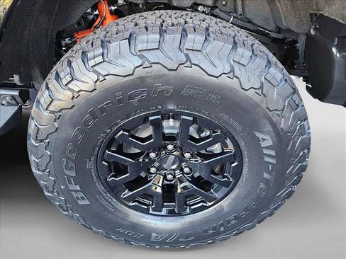 New 2026 Ford Bronco Raptor AWD/4WD image 10