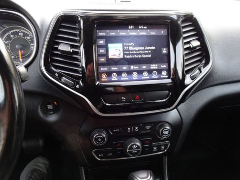 Used 2020 Jeep Cherokee Limited AWD/4WD image 20