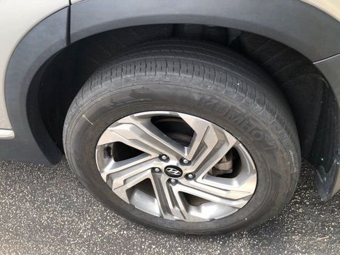 Used 2023 Hyundai Santa Fe SEL w/ Premium Package AWD/4WD image 5