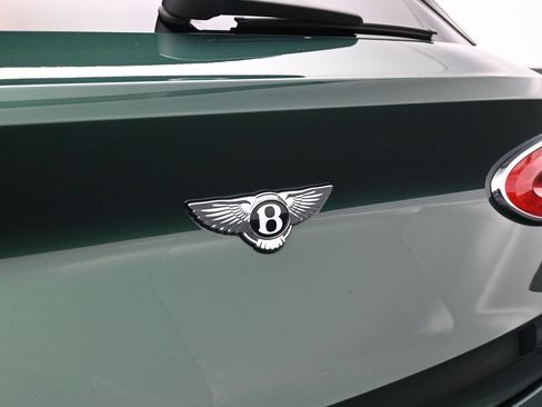 Certified 2023 Bentley Bentayga AWD/4WD image 14