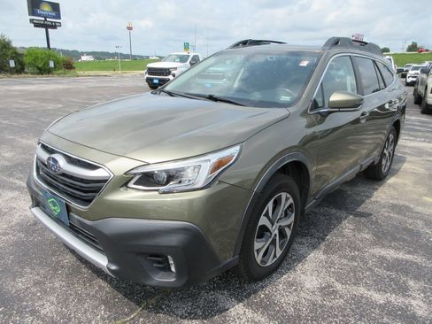 Used 2020 Subaru Outback Limited AWD/4WD image 1