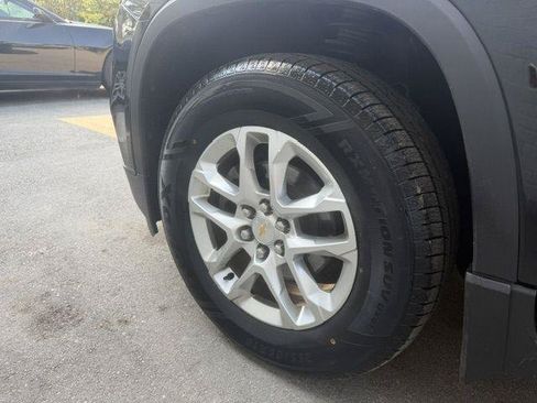 Used 2019 Chevrolet Traverse LS AWD/4WD image 22