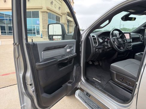 Used 2023 RAM 3500 Big Horn w/ Level 1 Equipment Group image 12