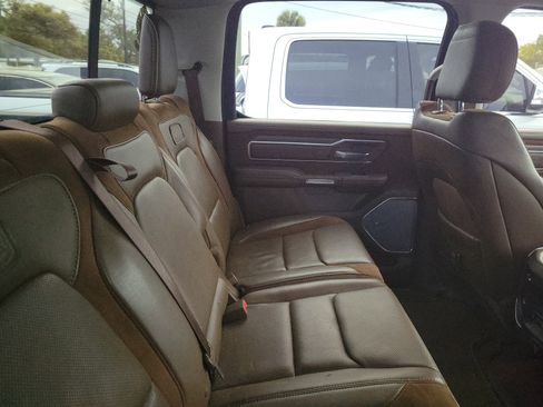 Used 2022 RAM 1500 Limited image 9