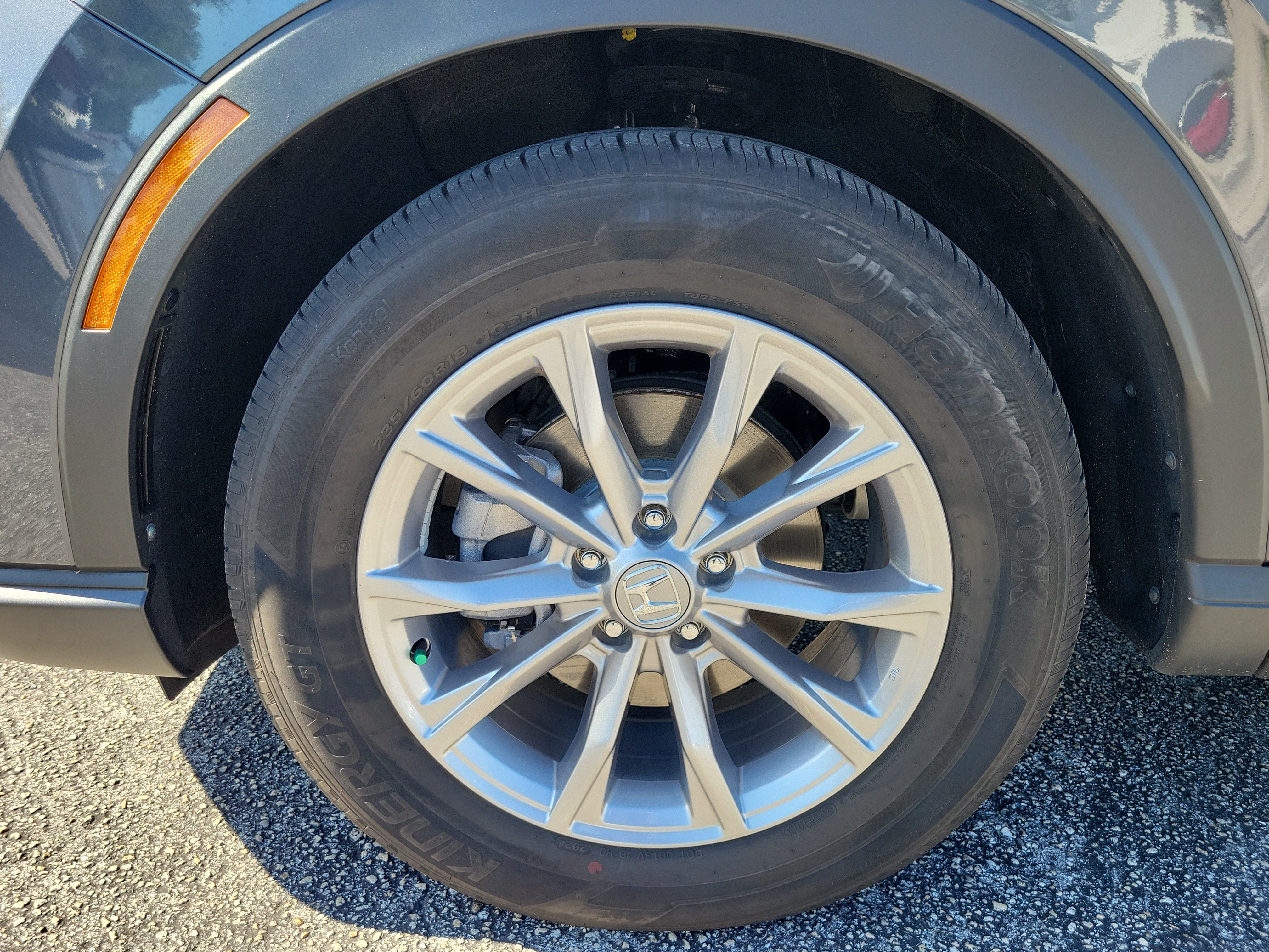 Used 2025 Honda CR-V EX image 9