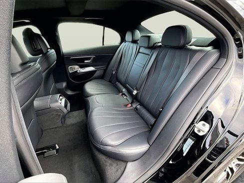 New 2026 Mercedes-Benz E 450 4MATIC Sedan image 13