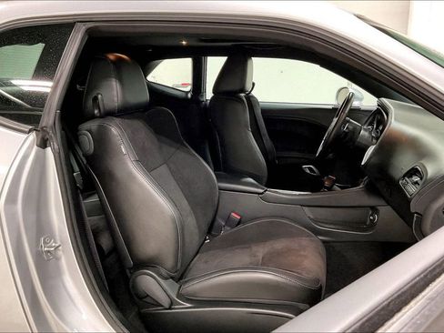 Used 2023 Dodge Challenger R/T w/ Plus Package RWD image 9