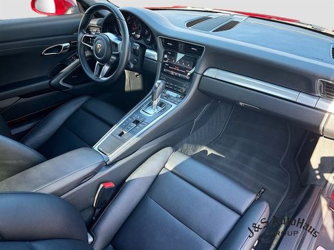 Used 2017 Porsche 911 Carrera RWD image 34