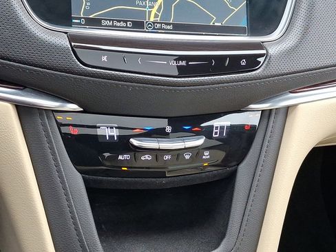 Used 2019 Cadillac XT5 Luxury image 16