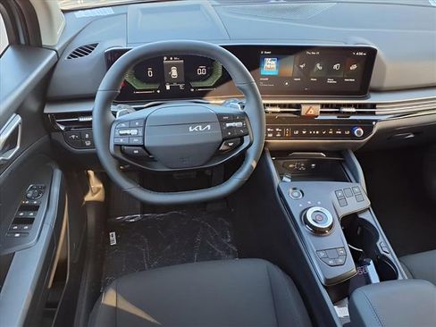 New 2026 Kia Sportage S image 4