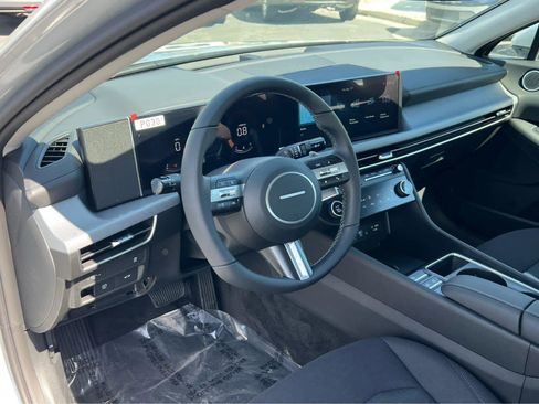 New 2026 Hyundai Sonata SEL AWD/4WD image 28