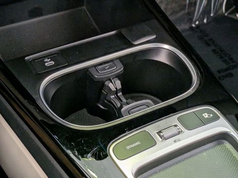 Used 2025 Mercedes-Benz CLA 250 image 19