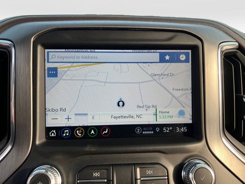 Used 2021 GMC Sierra 2500 Denali w/ Denali Ultimate Package image 17