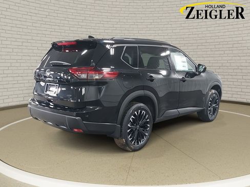 New 2026 Nissan Rogue SV AWD/4WD image 5