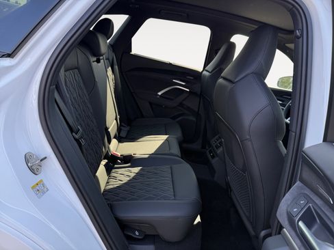 New 2026 Audi SQ5 Premium Plus AWD/4WD image 18
