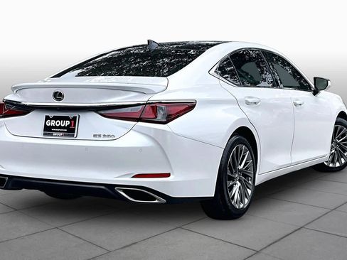 Used 2024 Lexus ES 350 Ultra Luxury w/ Accessory Package (Z2) FWD image 13