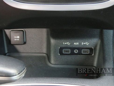 Used 2020 Dodge Durango SXT image 23