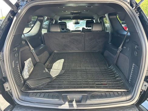 Used 2020 Dodge Durango R/T w/ Blacktop Package RWD image 19