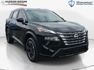 Used 2025 Nissan Rogue SV w/ SV Premium Package FWD 360° Tour