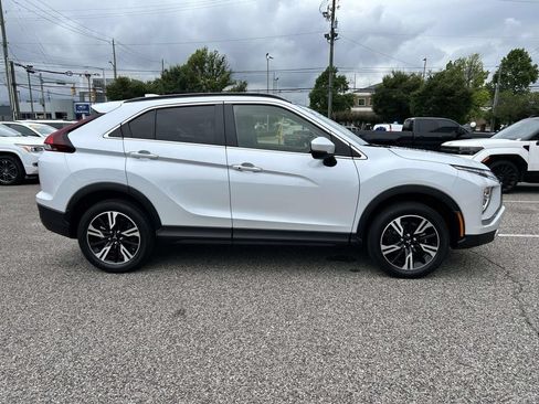Used 2024 Mitsubishi Eclipse Cross SE AWD/4WD image 2