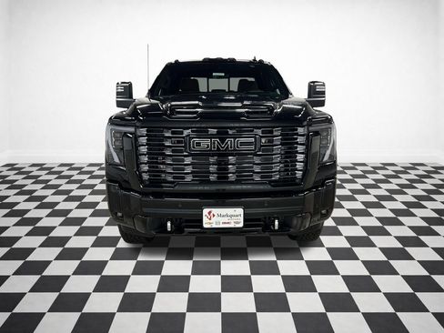 New 2026 GMC Sierra 2500 Denali Ultimate w/ LPO, Black Badging Package AWD/4WD image 3