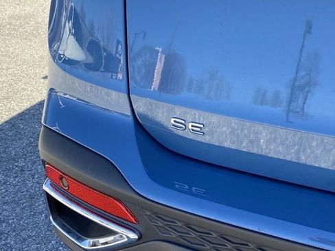 Used 2025 Volkswagen Taos SE w/ Panoramic Sunroof Package image 33