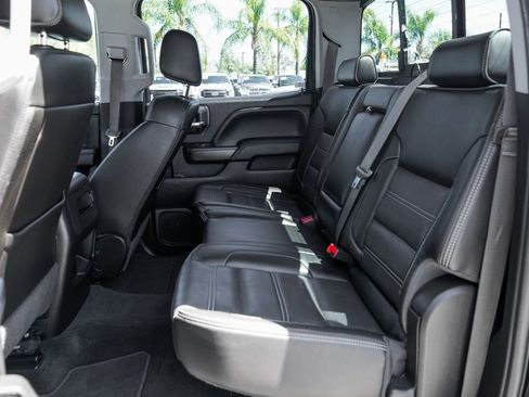 Used 2017 GMC Sierra 2500 Denali w/ Duramax Plus Package AWD/4WD image 36