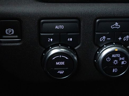 Certified 2024 GMC Sierra 1500 Elevation AWD/4WD image 23