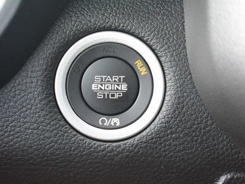 Used 2022 RAM 1500 Big Horn AWD/4WD image 14