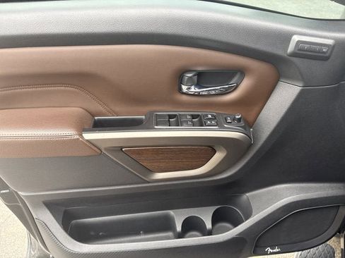 Used 2023 Nissan Titan Platinum Reserve w/ Moonroof Package image 11