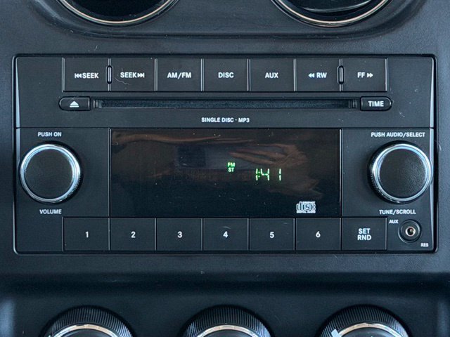 Used 2011 Jeep Patriot Latitude AWD/4WD image 25