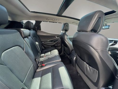 Used 2017 Hyundai Santa Fe Sport FWD image 14
