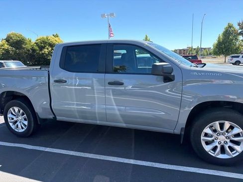Used 2024 Chevrolet Silverado 1500 Custom RWD image 3