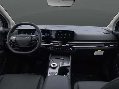 New 2026 Kia Sportage EX image 5