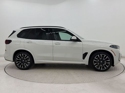 Used 2024 BMW X5 xDrive40i w/ M Sport Package AWD/4WD image 8