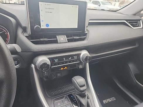 Used 2024 Toyota RAV4 XLE image 10
