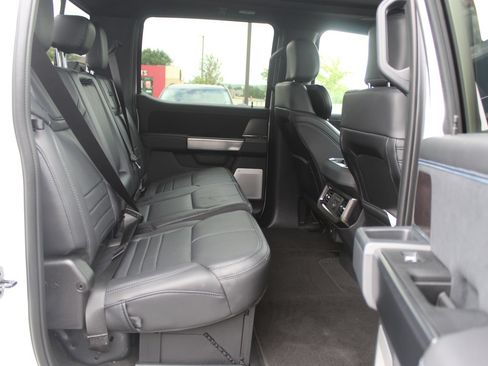 New 2026 Ford F350 Platinum w/ Tremor Off-Road Package AWD/4WD image 19