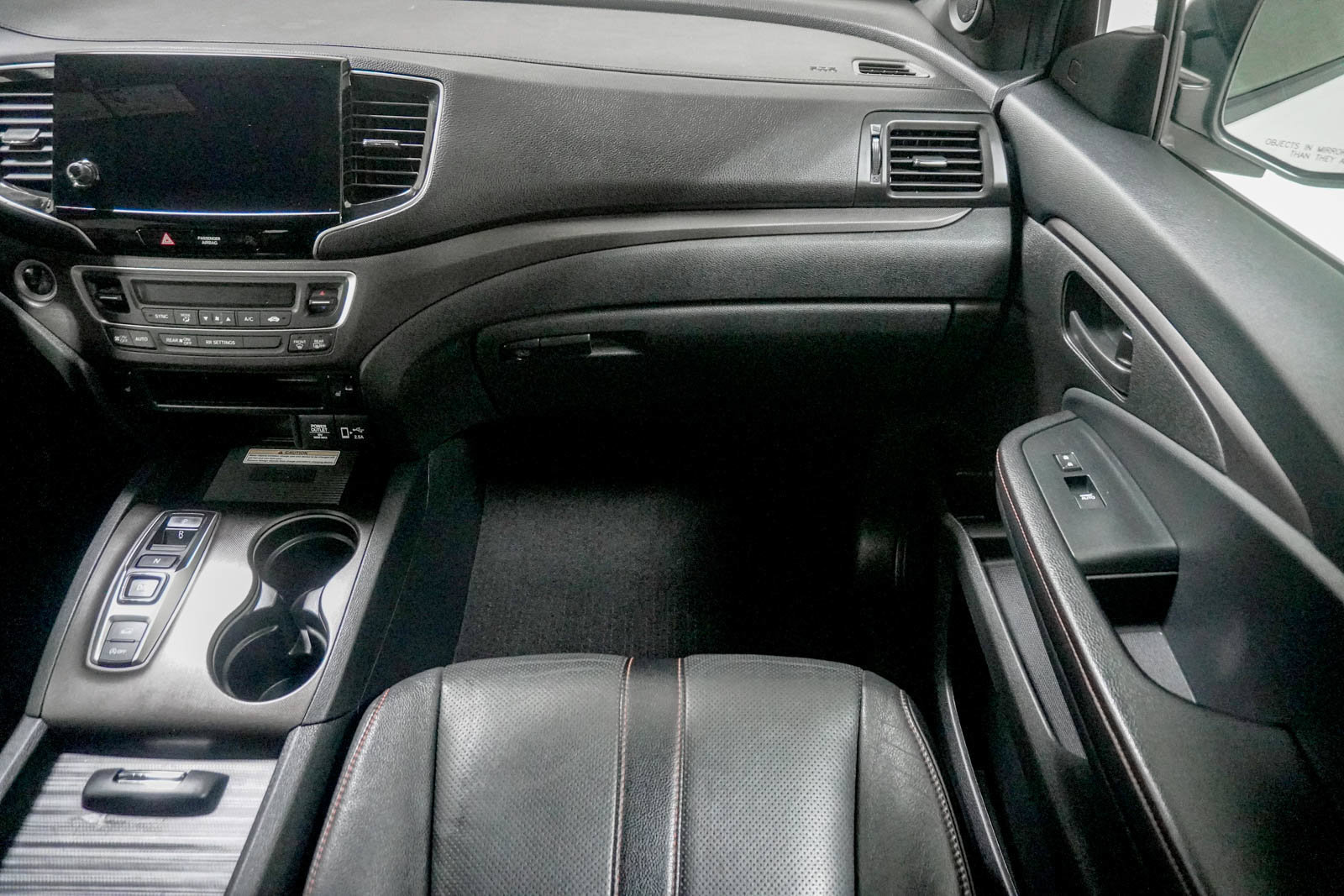 Used 2022 Honda Passport TrailSport image 31