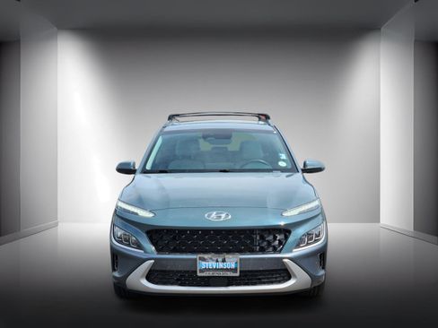 Used 2022 Hyundai Kona Limited AWD/4WD image 5