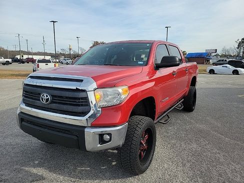 Used 2015 Toyota Tundra SR5 image 2