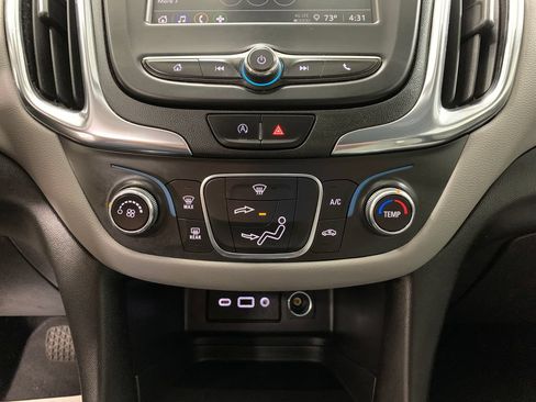 Used 2023 Chevrolet Equinox LT AWD/4WD image 10