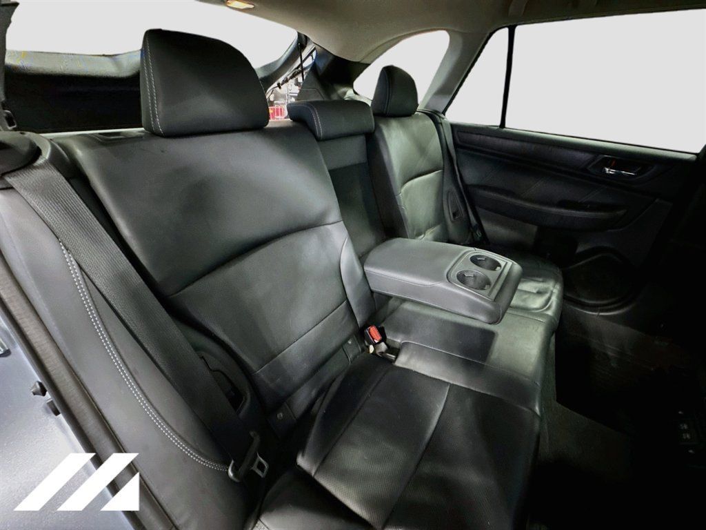 Used 2019 Subaru Outback 2.5i Limited AWD/4WD image 28