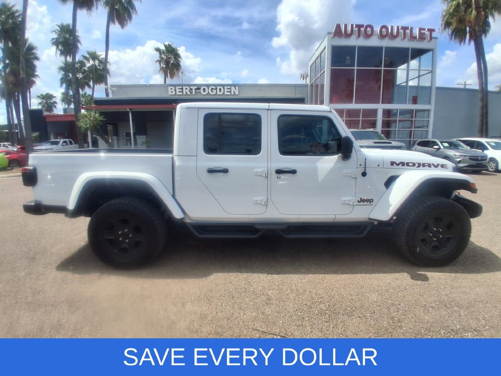 Used 2023 Jeep Gladiator Mojave w/ LED Lighting Group AWD/4WD image 4